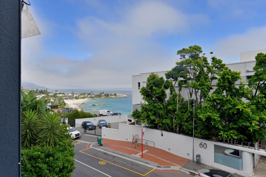 1 Bedroom Property for Sale in Clifton Western Cape